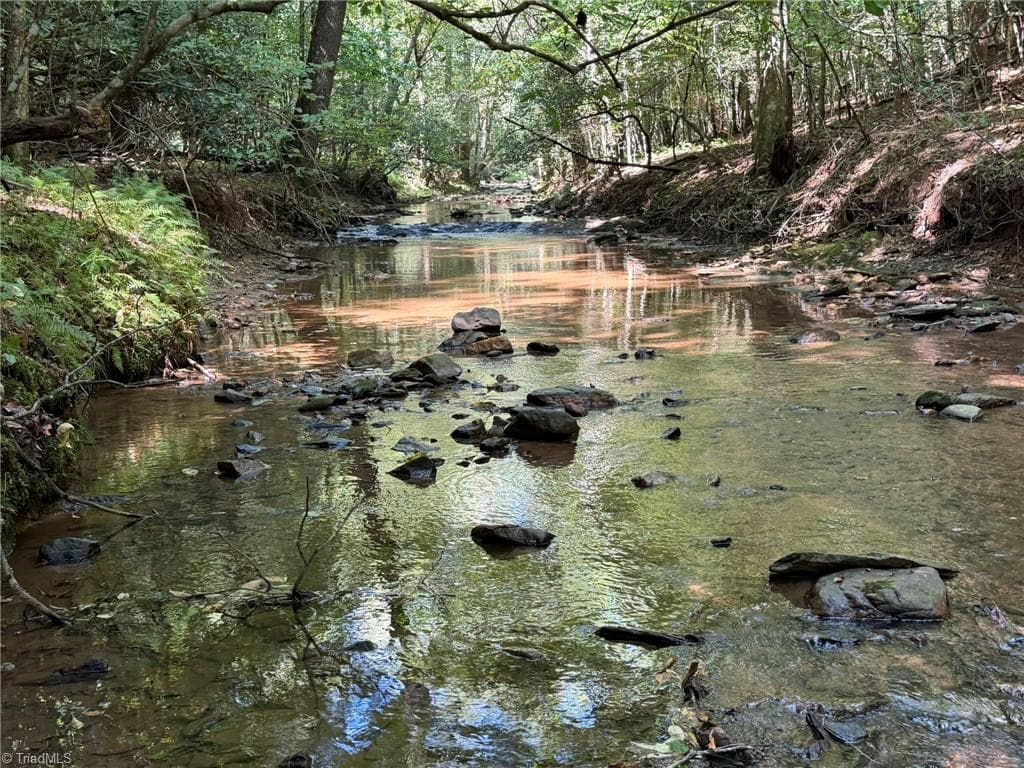 000 Friendly Grove Church Road, Millers Creek NC 28651
