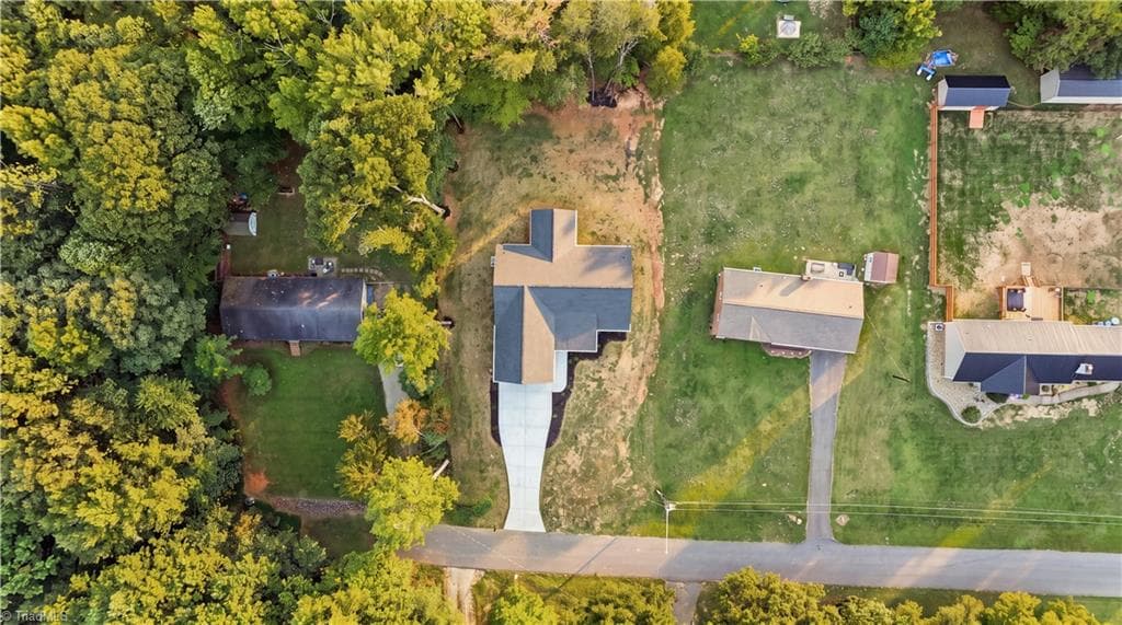 Stick/Site Built at 1004 Phineas Drive, Kernersville NC 27284, Kernersville, photo 34 of 38