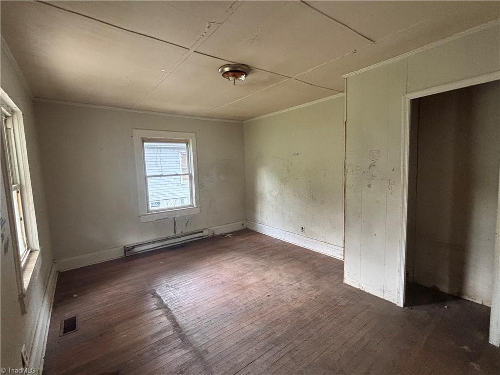 Stick/Site Built at 1711 Edmondson Place, High Point NC 27260, High Point, photo 13 of 26