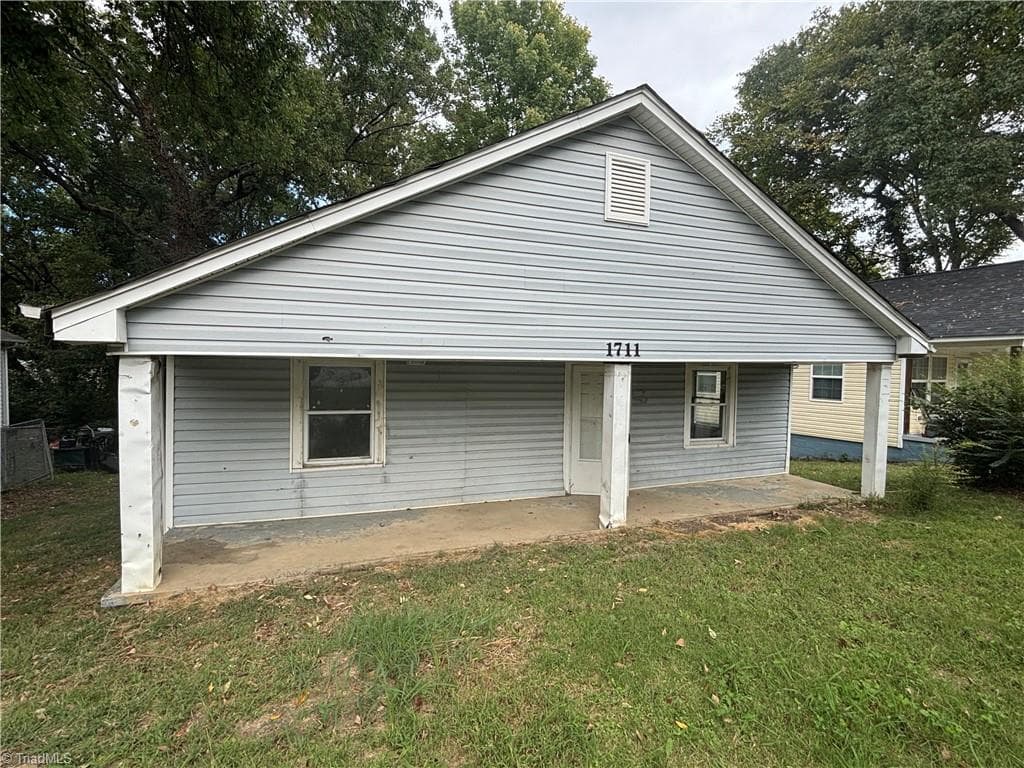 1711 Edmondson Place, High Point NC 27260