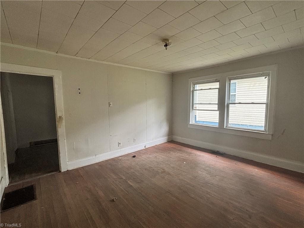 Stick/Site Built at 1711 Edmondson Place, High Point NC 27260, High Point, photo 15 of 26