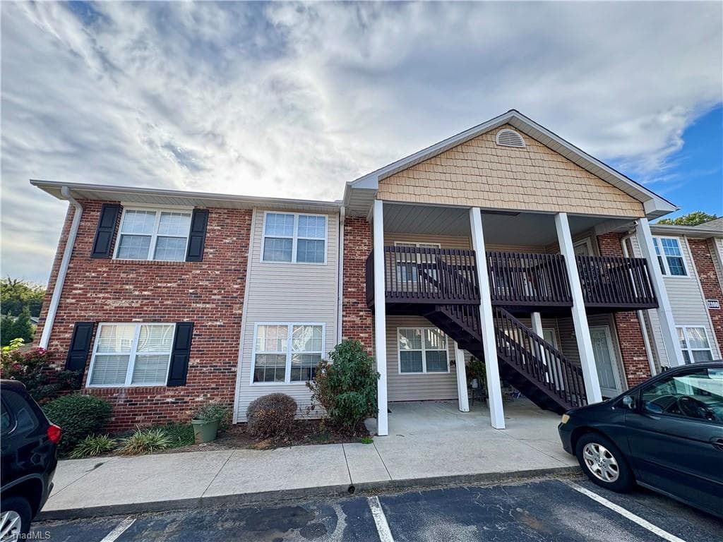 1218 Westbrook Court, Archdale NC 27263