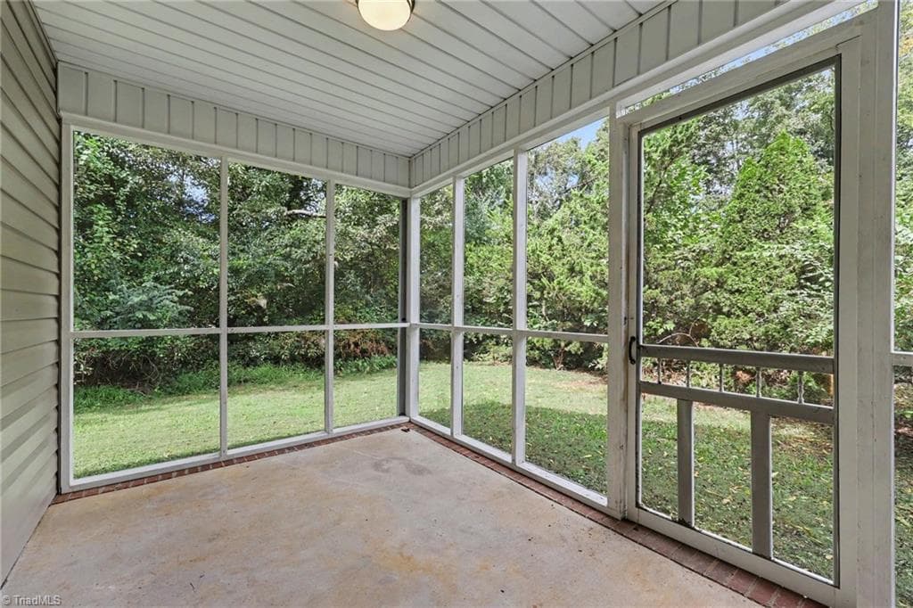 Stick/Site Built at 260 Cedar Ridge Circle, Winston-Salem NC 27127, photo 16 of 18