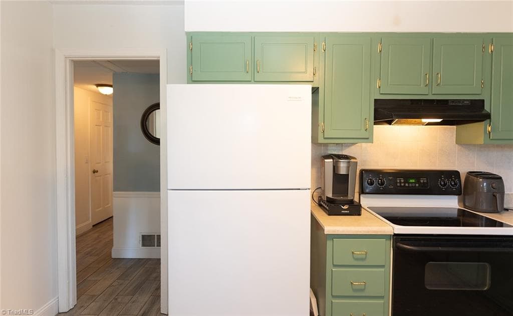Stick/Site Built at 3915 Valley Court # F, Winston-Salem NC 27106, Winston-Salem, photo 25 of 52