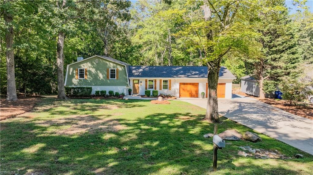 Stick/Site Built at 544 Eastwood Drive, Asheboro NC 27205, Asheboro, photo 5 of 92