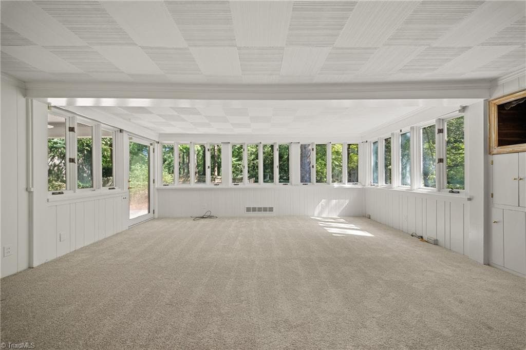 Large Sunroom - 1051 Vernon Avenue, Winston-Salem NC 27106, Winston-Salem