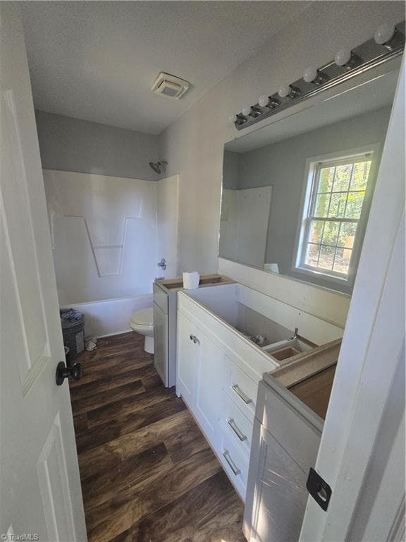 Stick/Site Built at 627 Kenneth Road, Greensboro NC 27455, photo 23 of 24