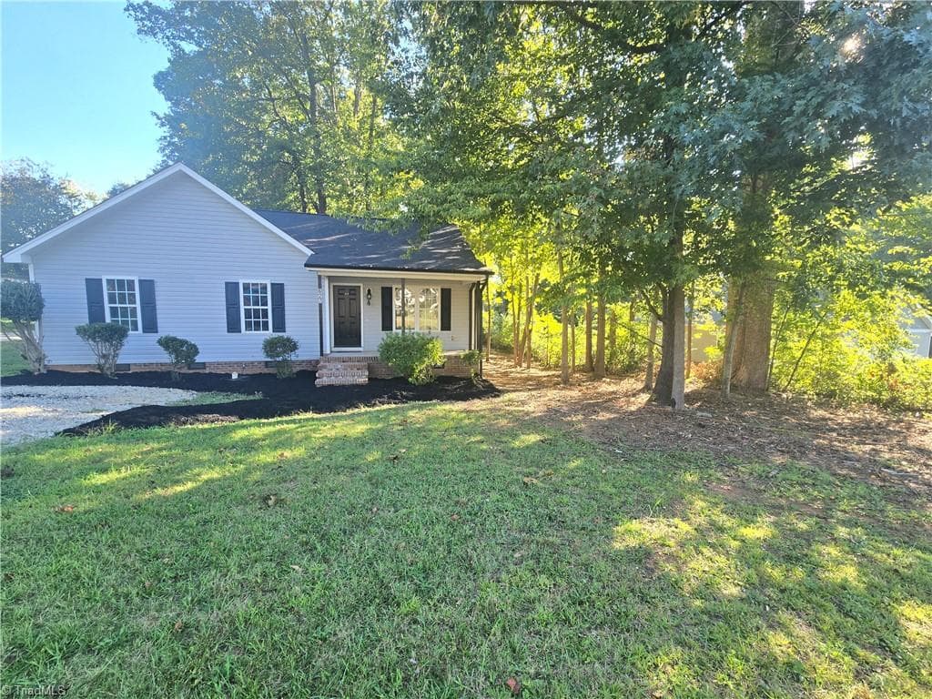 Stick/Site Built at 627 Kenneth Road, Greensboro NC 27455, photo 16 of 24