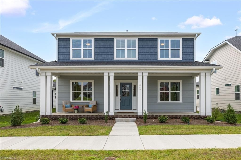 1640 Cross Village Avenue, Kernersville NC 27284