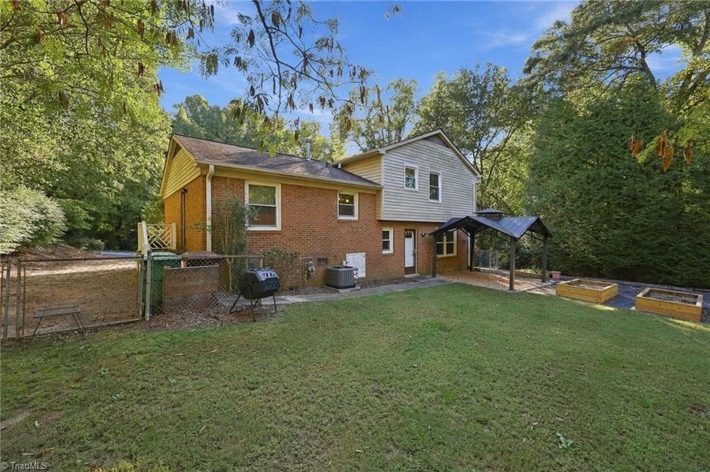 Stick/Site Built at 3701 Rolling Road, High Point NC 27265, High Point, photo 42 of 50