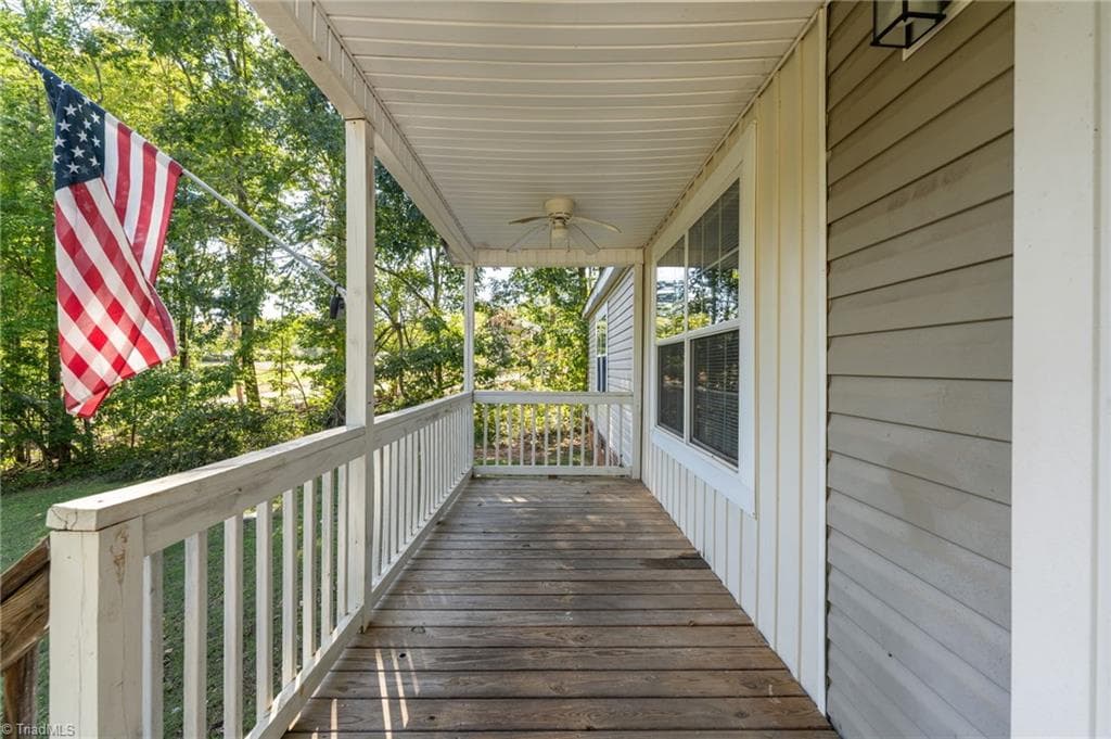 Manufactured Home at 579 Green Pasture Lane, Ruffin NC 27326, Ruffin, photo 2 of 22