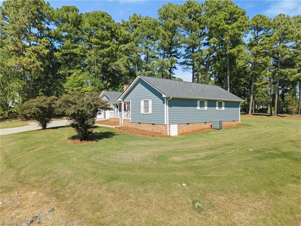 Stick/Site Built at 5900 Berwick Court, Lexington NC 27295, Lexington, photo 32 of 34
