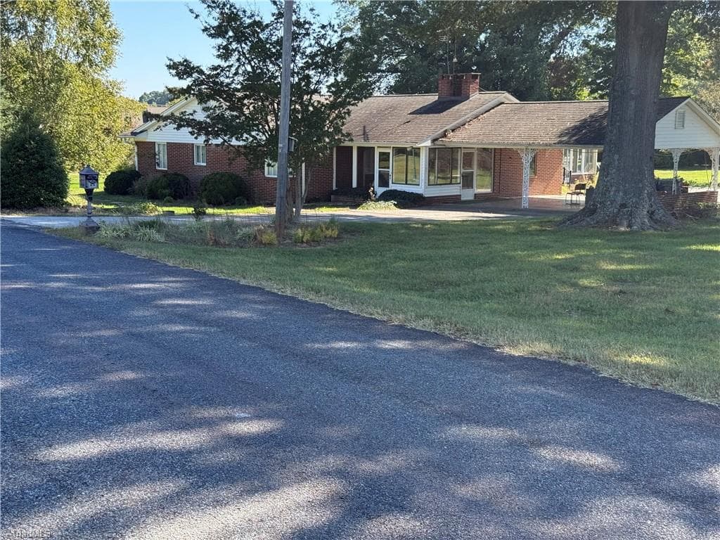 101 Brantley Farm Road, Mocksville NC 27028
