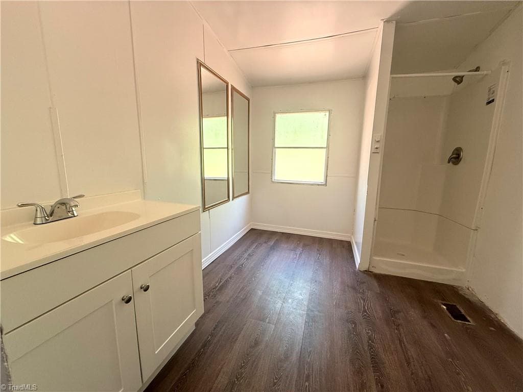 Manufactured Home at 2738 Old Mountain Road, Trinity NC 27370, Trinity, photo 27 of 32