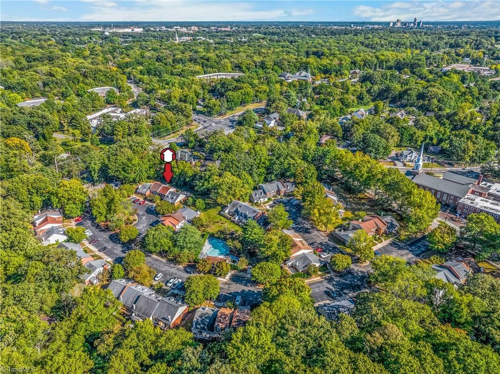 Stick/Site Built at 2701 Saint Johns Place, Winston-Salem NC 27106, Winston-Salem, photo 51 of 52