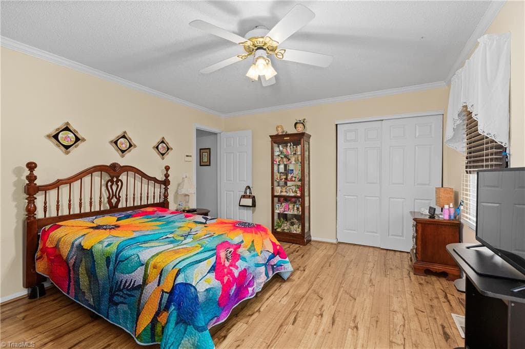 Stick/Site Built at 2701 Saint Johns Place, Winston-Salem NC 27106, Winston-Salem, photo 27 of 52