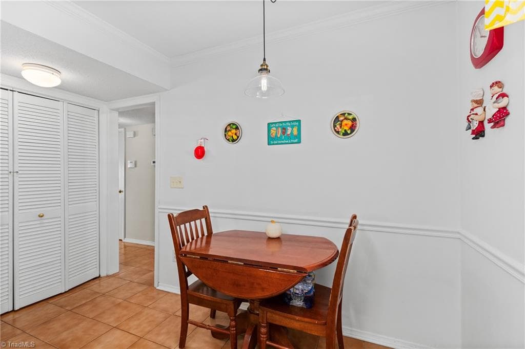 Stick/Site Built at 2701 Saint Johns Place, Winston-Salem NC 27106, Winston-Salem, photo 21 of 52