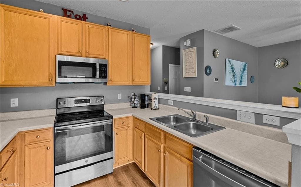 Stick/Site Built at 1157 Glory Vine Road, Whitsett NC 27377, Whitsett, photo 16 of 37