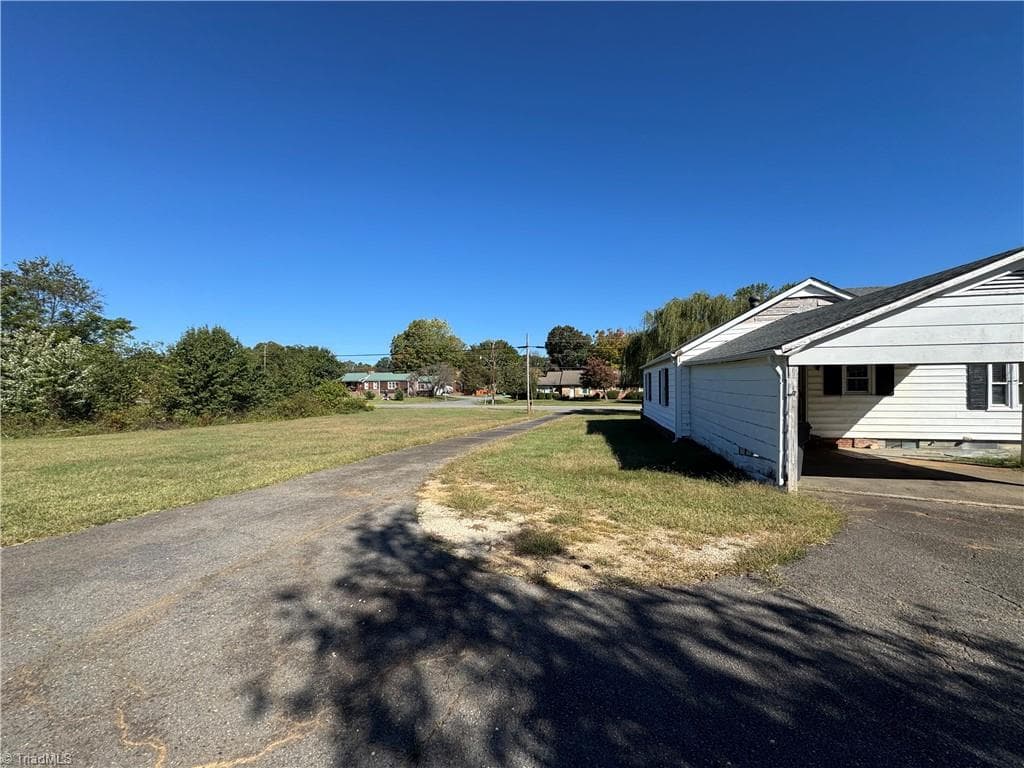 Office at 510 E King Street, King NC 27021, King, photo 11 of 84