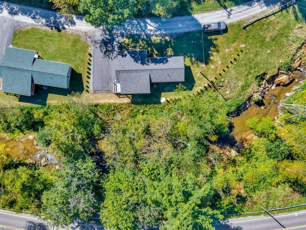 Stick/Site Built at 109 Southside Drive, Sparta NC 28675, photo 29 of 31