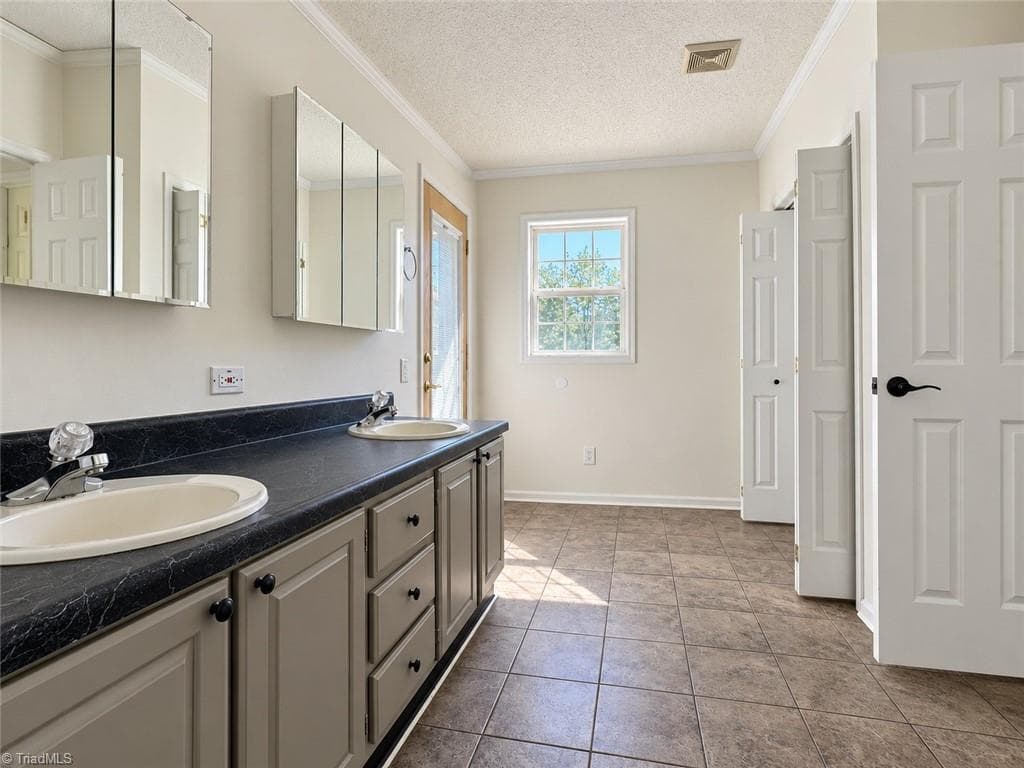Stick/Site Built at 170 Virginia Dare Drive, Lexington NC 27295, Lexington, photo 47 of 64