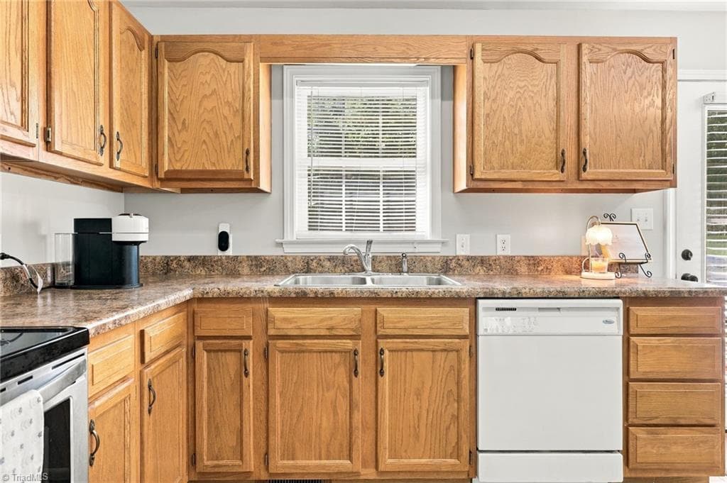 Stick/Site Built at 398 Goldenrod Lane, Lexington NC 27295, Lexington, photo 49 of 84