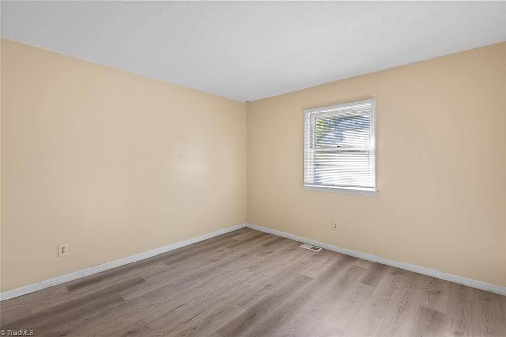 Duplex at 1610 Brockett Avenue, High Point NC 27260, High Point, photo 29 of 52