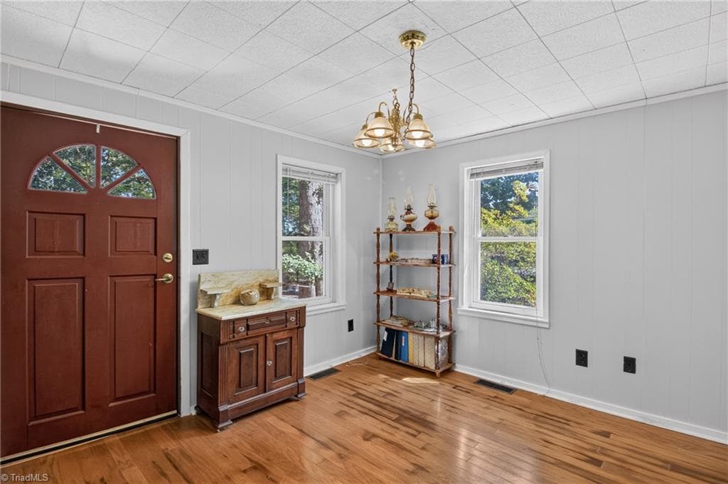 Stick/Site Built at 2907 Marthas Place, Greensboro NC 27408, Greensboro, photo 13 of 48