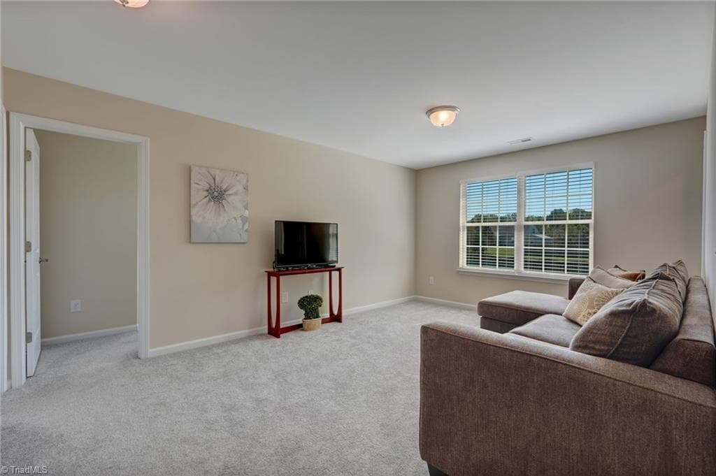 Flexible bonus space can easily adapt to fit your lifestyle and needs - 1466 Kernodle Landing Drive, Burlington NC 27217, Burlington