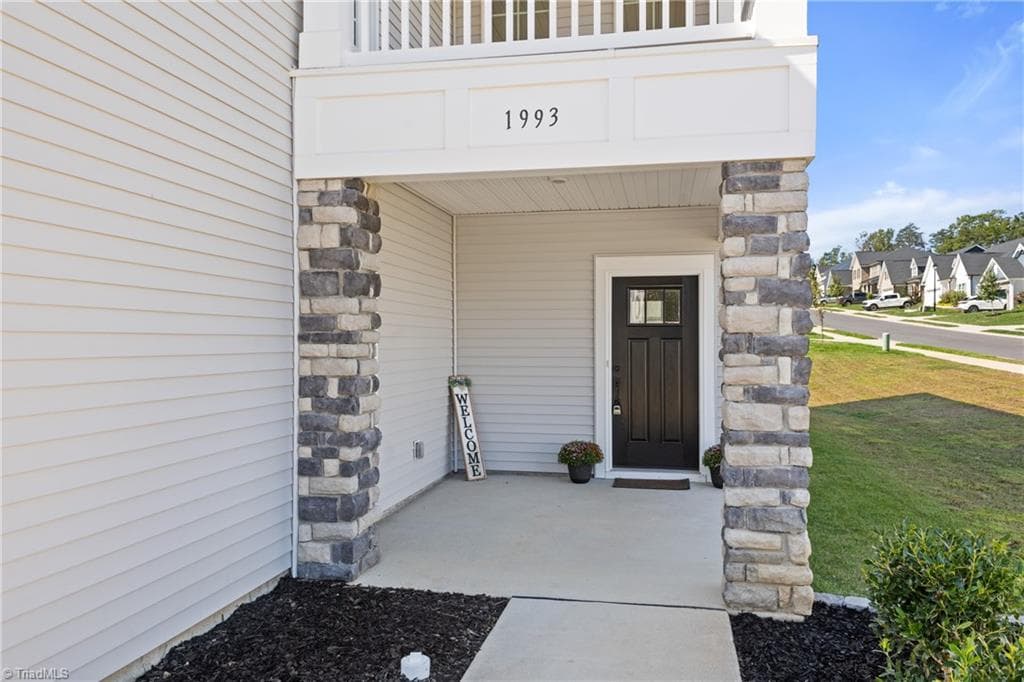 Stick/Site Built at 1993 Watkins Landing Drive, Kernersville NC 27284, Kernersville, photo 11 of 100