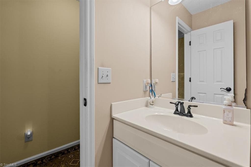 Stick/Site Built at 4200 Brentonshire Lane, High Point NC 27265, High Point, photo 71 of 98