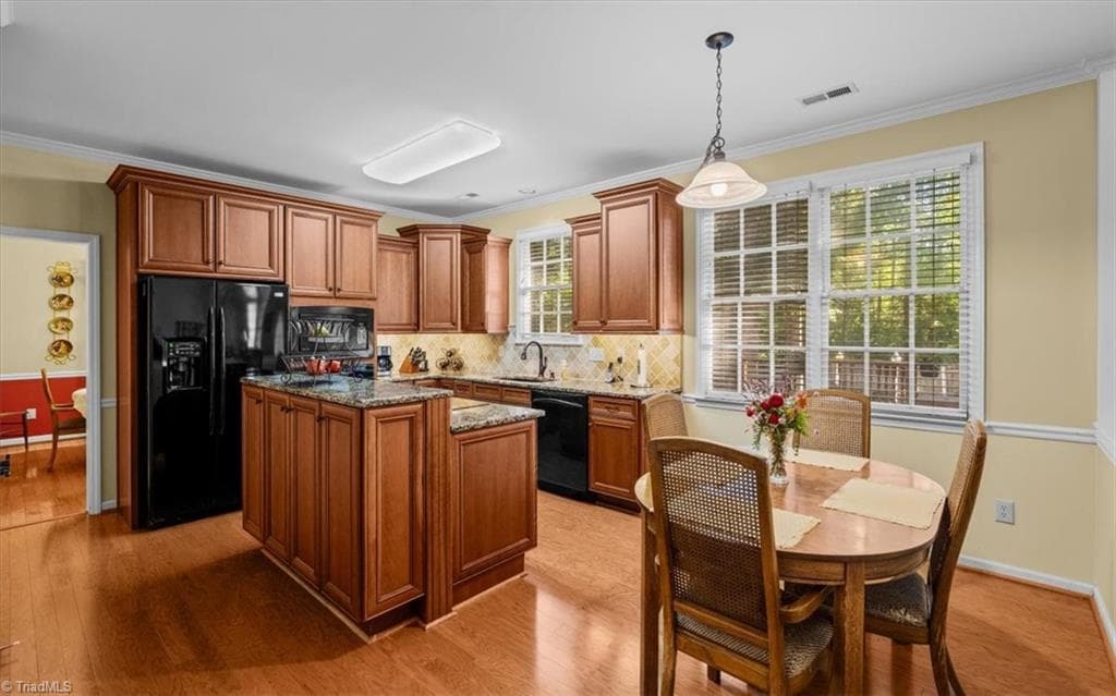 Stick/Site Built at 4200 Brentonshire Lane, High Point NC 27265, High Point, photo 29 of 98