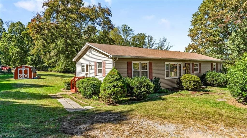 7739 Eversfield Road, Summerfield NC 27358