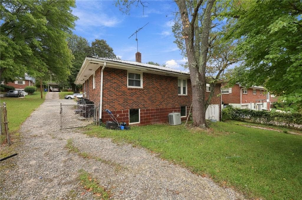 Stick/Site Built at 866 Rankin Street, Winston-Salem NC 27101, Winston-Salem, photo 37 of 40