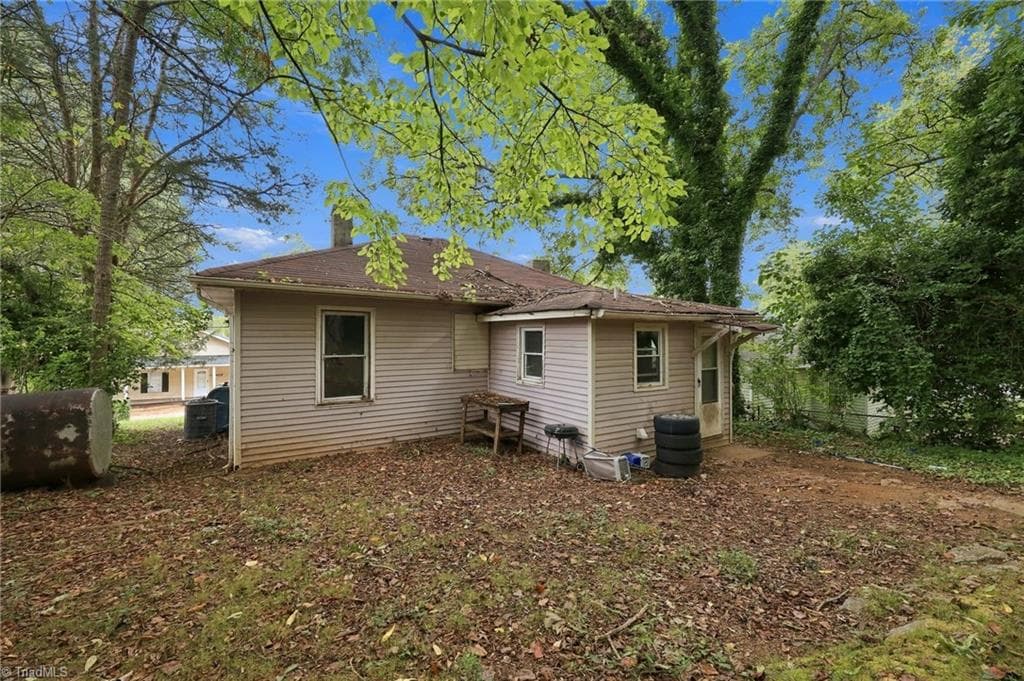 Stick/Site Built at 1404 Gholson Avenue, Winston-Salem NC 27107, Winston-Salem, photo 39 of 40