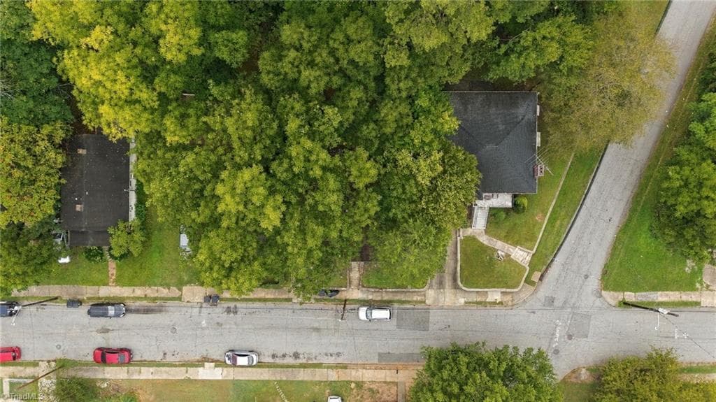 Stick/Site Built at 1404 Gholson Avenue, Winston-Salem NC 27107, Winston-Salem, photo 7 of 40