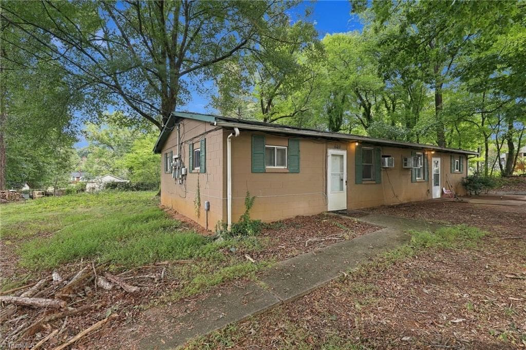 Stick/Site Built at 635 Voss Street, Winston-Salem NC 27105, Winston-Salem, photo 29 of 56