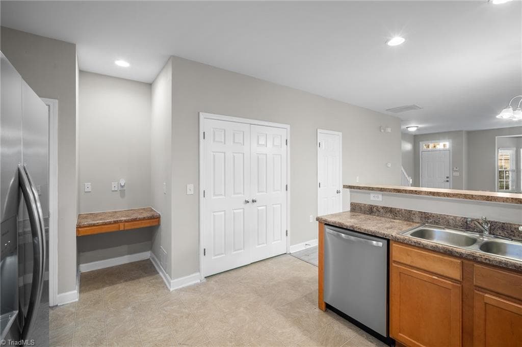 Stick/Site Built at 108 Humberside Drive, Kernersville NC 27284, Kernersville, photo 25 of 56