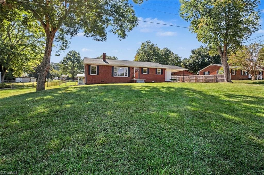 Stick/Site Built at 109 Mohawk Drive, King NC 27021, King, photo 5 of 50
