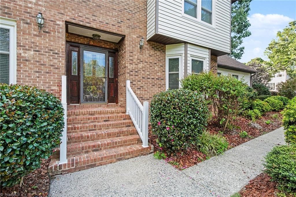 Stick/Site Built at 5509 Rutledge Drive, Greensboro NC 27455, Greensboro, photo 7 of 58