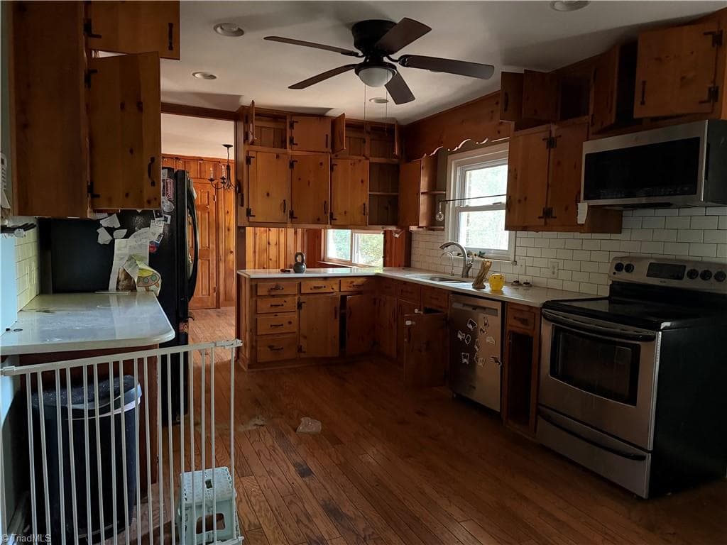 Stick/Site Built at 874 Parkview Street, Asheboro NC 27203, Asheboro, photo 15 of 24