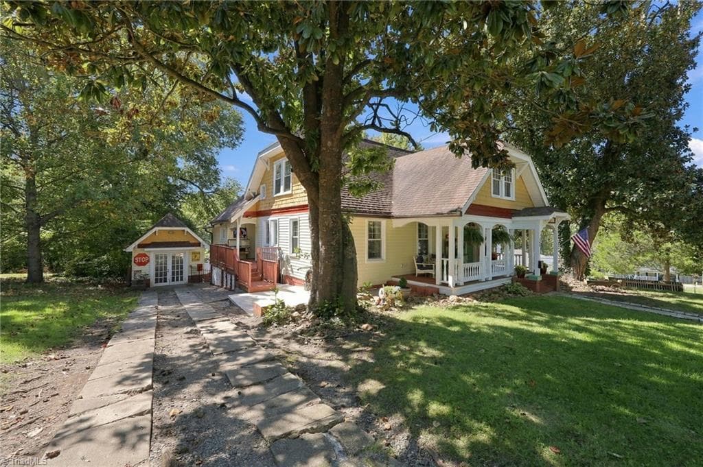 Stick/Site Built at 149 Elm Street, Mount Airy NC 27030, Mount Airy, photo 3 of 48
