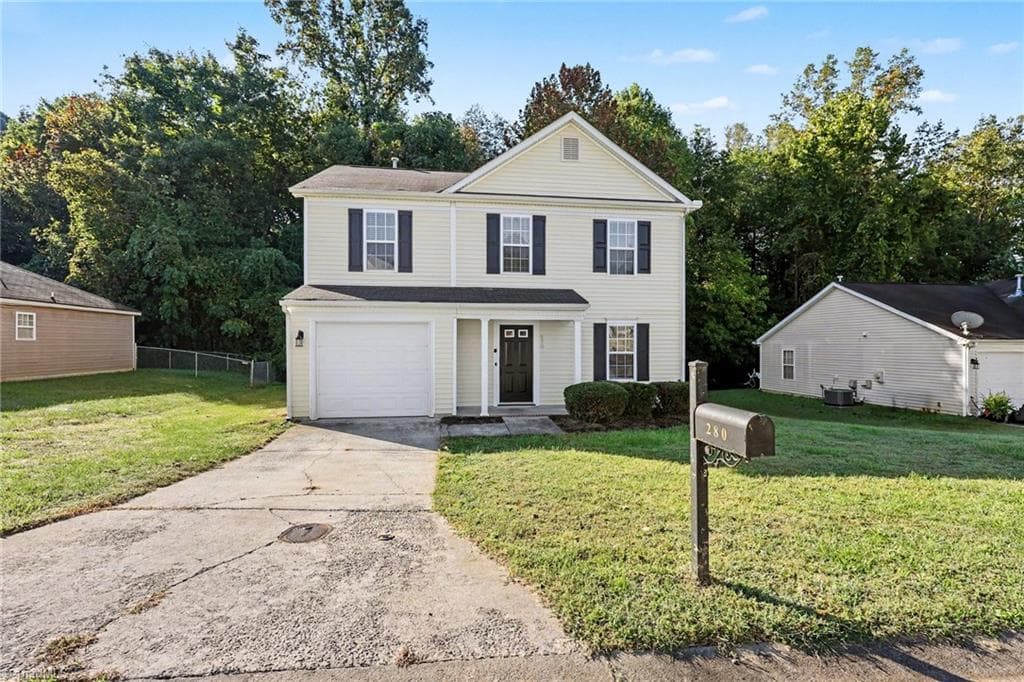 Stick/Site Built at 280 Northoaks Drive, Winston-Salem NC 27105, Winston-Salem, photo 5 of 36