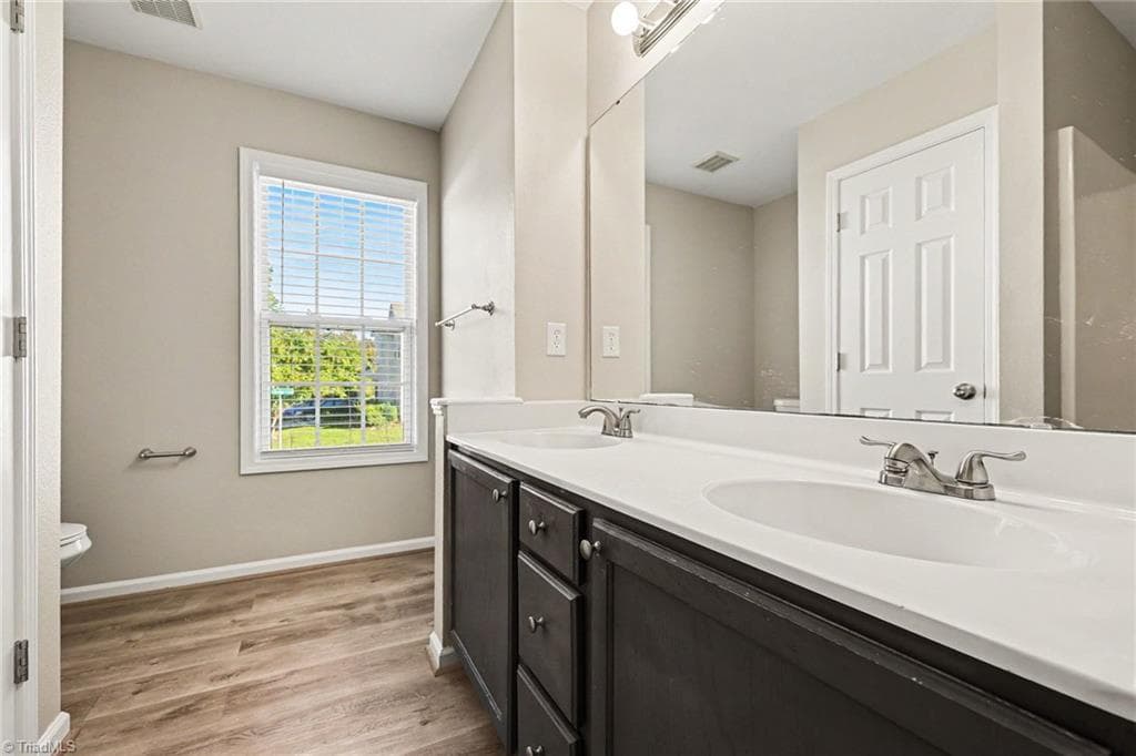 Stick/Site Built at 280 Northoaks Drive, Winston-Salem NC 27105, Winston-Salem, photo 27 of 36