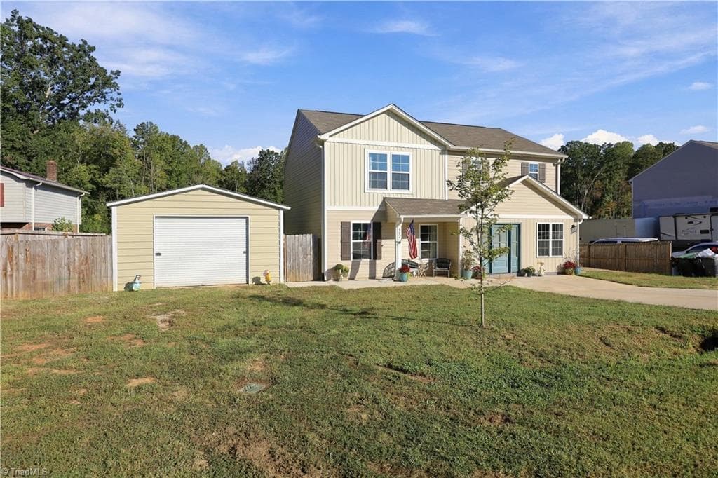 Stick/Site Built at 982 Boones Cave Road, Lexington NC 27295, Lexington, photo 7 of 34