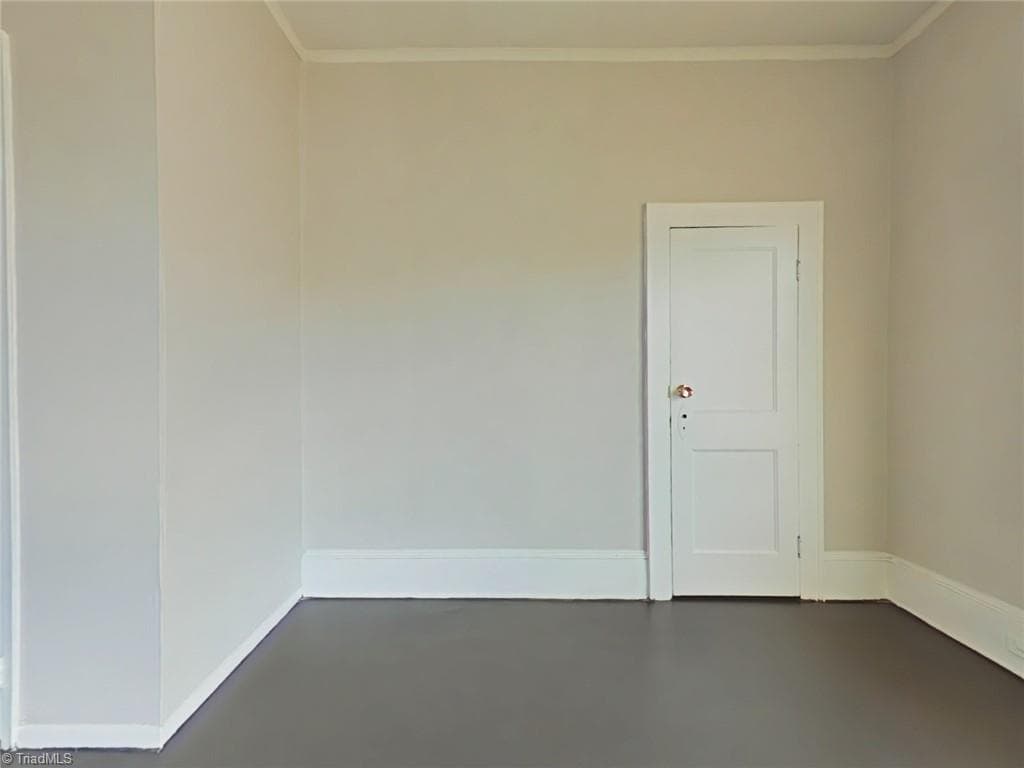 Duplex at 222 Dunleith Avenue, Winston-Salem NC 27101, Winston-Salem, photo 13 of 26