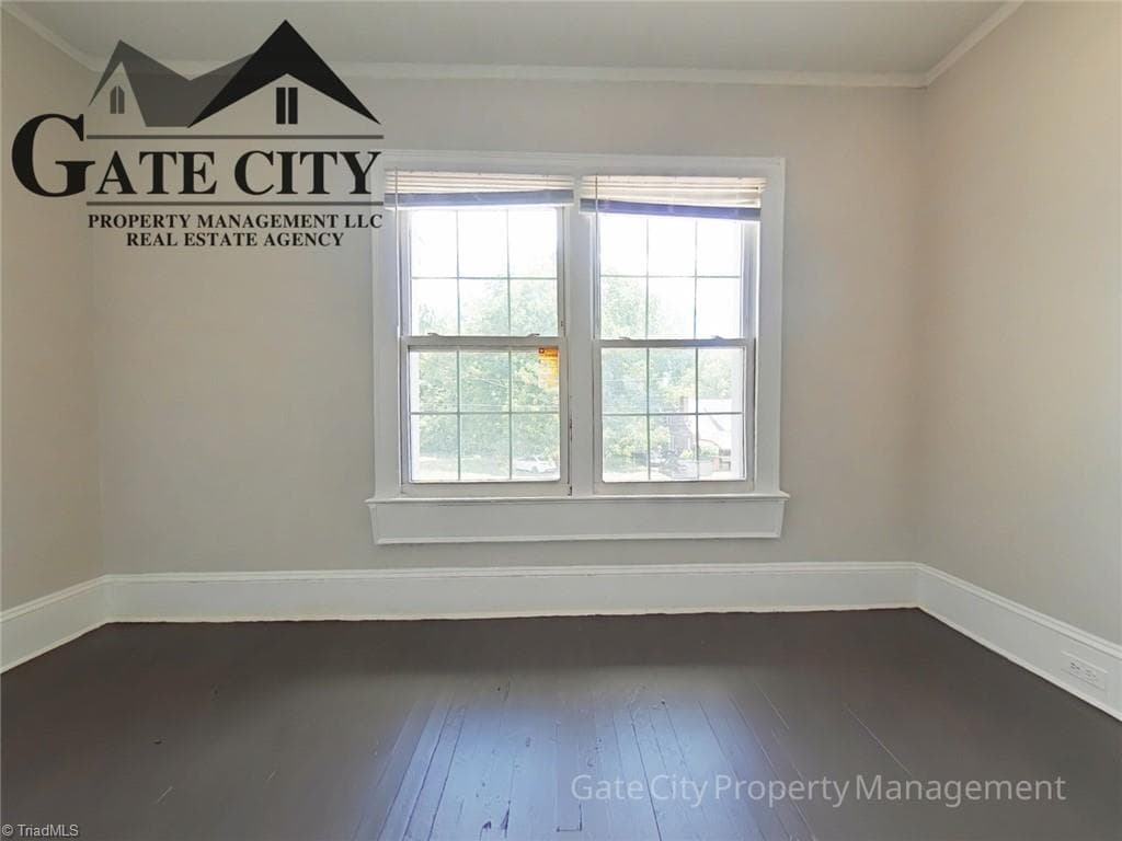 Duplex at 222 Dunleith Avenue, Winston-Salem NC 27101, Winston-Salem, photo 9 of 26