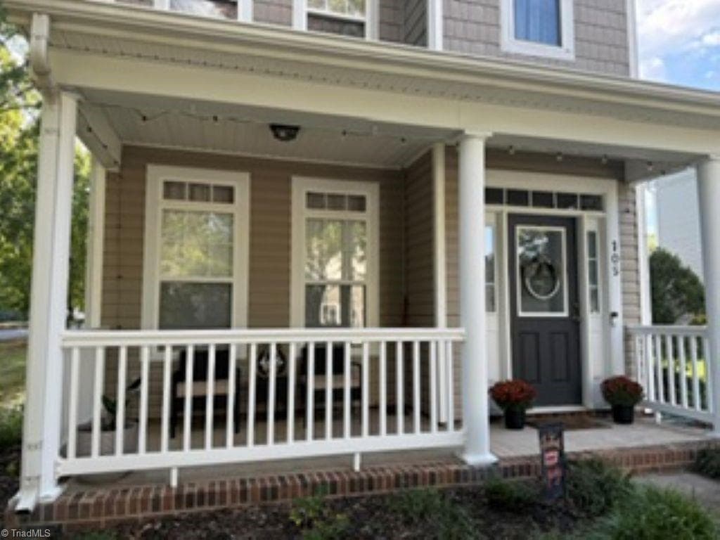 Stick/Site Built at 105 AVALON Street, Advance NC 27006, Advance, photo 2 of 24