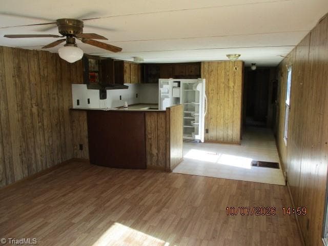 Manufactured Home at 4750 Ben Lane, Walkertown NC 27051, Walkertown, photo 2 of 12