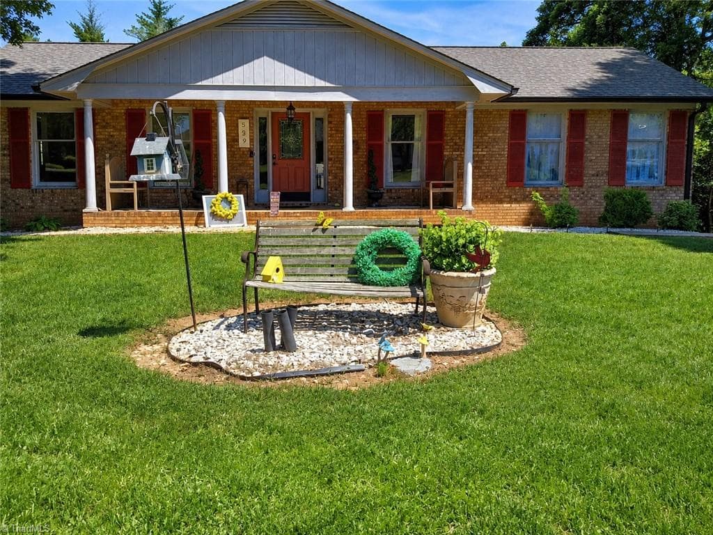 Stick/Site Built at 529 Carolina Avenue N, Statesville NC 28677, Statesville, photo 5 of 42